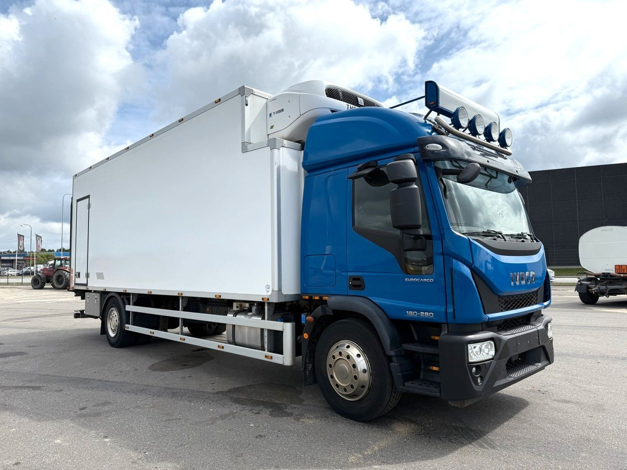 Iveco EuroCargo 180 E28 4x2 Thermo King T-1000R - Hladnjača: slika 2 Iveco EuroCargo 180 E28 4x2 Thermo King T-1000R - Hladnjača: slika 2