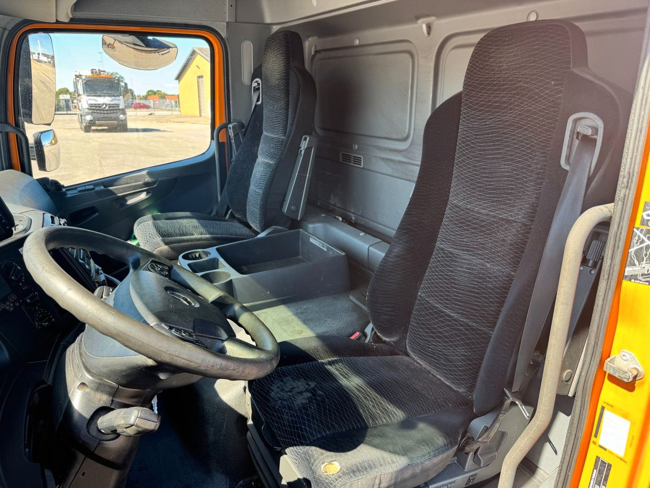 Mercedes-Benz Atego 1223 4x2 Euro 6 Hvidtved Cityflex 204 - Vakuumska cisterna: slika 5 Mercedes-Benz Atego 1223 4x2 Euro 6 Hvidtved Cityflex 204 - Vakuumska cisterna: slika 5