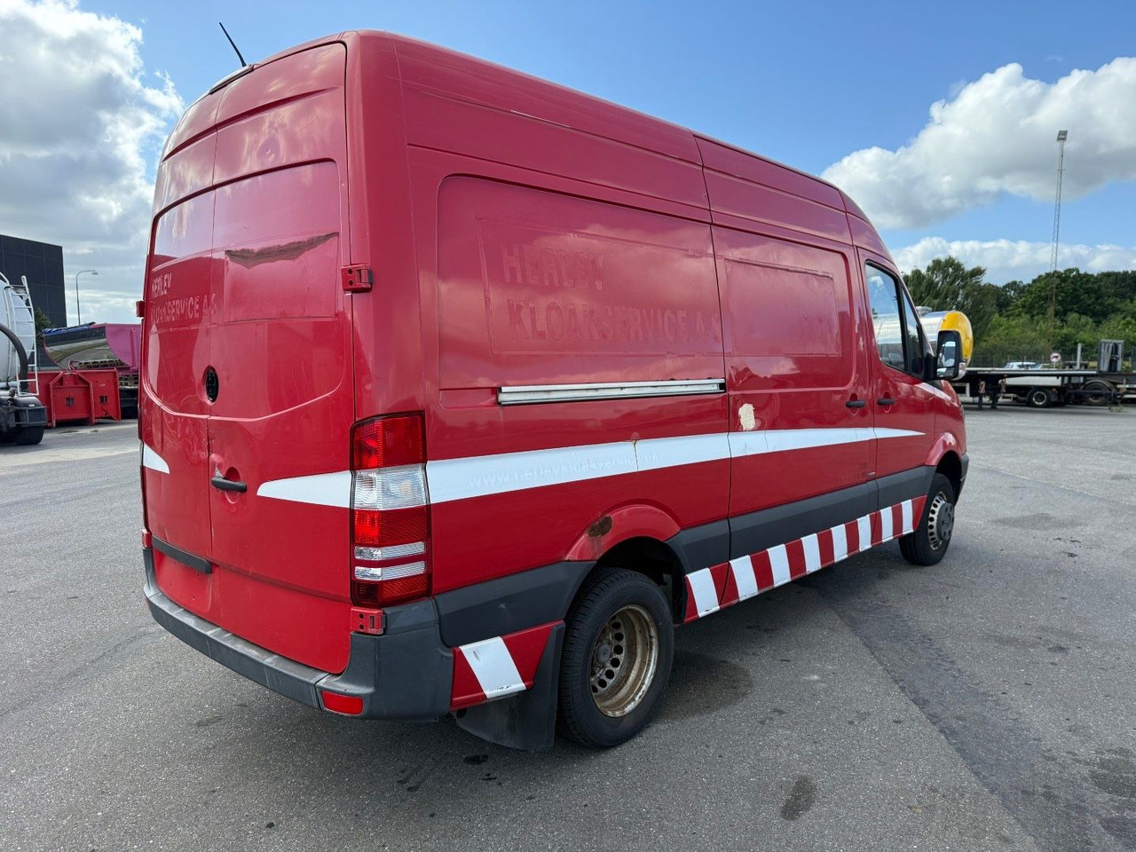 Mercedes-Benz CDI Rioned High Pressure - Vakuumska cisterna: slika 4 Mercedes-Benz CDI Rioned High Pressure - Vakuumska cisterna: slika 4