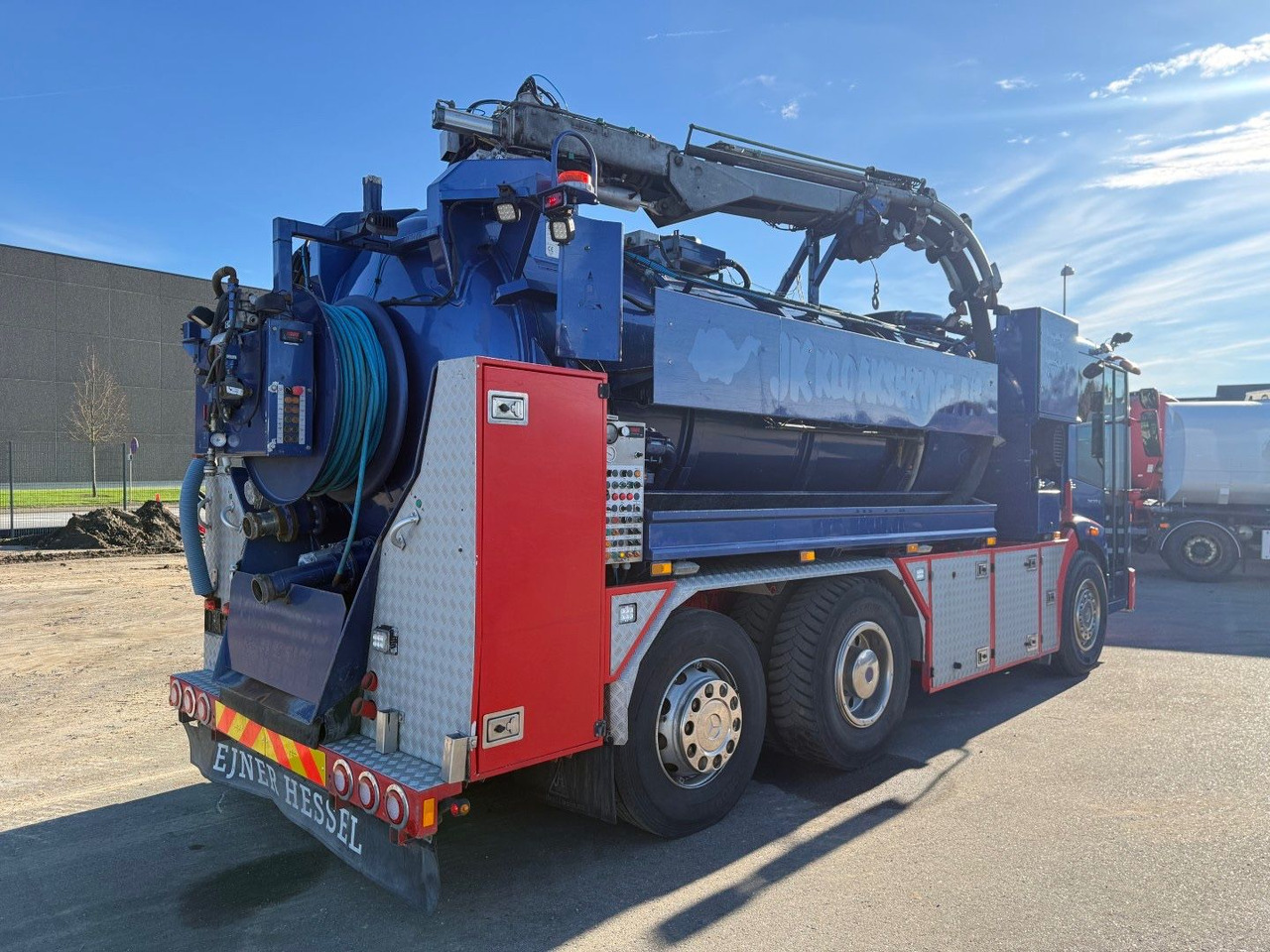 Mercedes-Benz Econic 2633 6x2*4 Hvidtved Larsen SLP309 Euro 5 - Vakuumska cisterna: slika 3 Mercedes-Benz Econic 2633 6x2*4 Hvidtved Larsen SLP309 Euro 5 - Vakuumska cisterna: slika 3