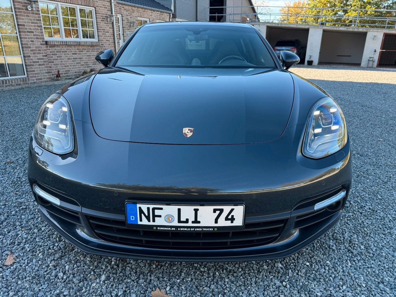 Porsche Panamera 4 S Diesel - Limuzina: slika 2 Porsche Panamera 4 S Diesel - Limuzina: slika 2