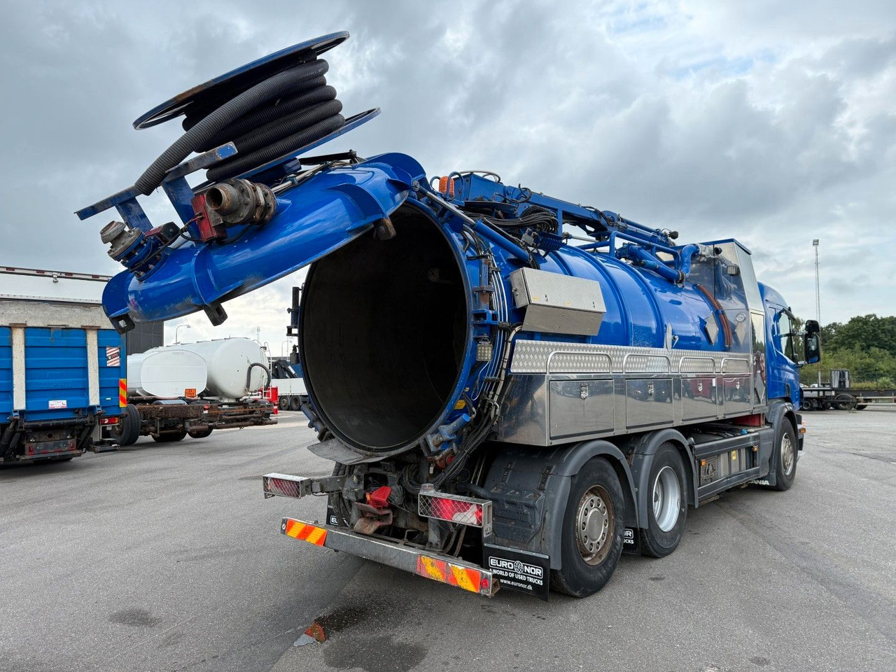 Scania 6x2*4 Eur-Mark PKI 12.1A Stainless Euro 5 - Vakuumska cisterna: slika 5 Scania 6x2*4 Eur-Mark PKI 12.1A Stainless Euro 5 - Vakuumska cisterna: slika 5