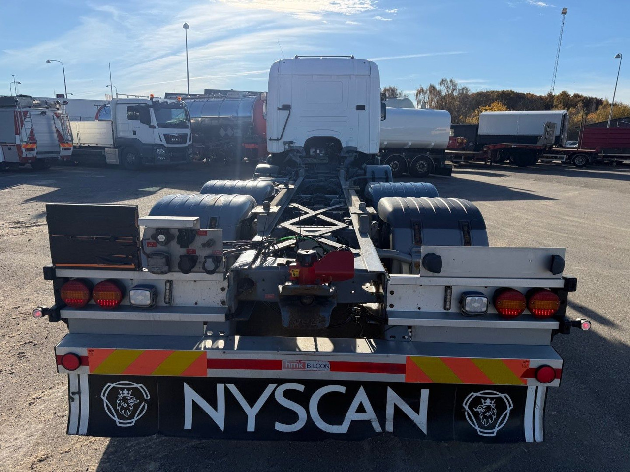 Scania G450 8X2*6 ADR Chassis / Fahrgestell / Euro 6 - Kamion sa golom šasijom i zatvorenom kabinom: slika 5 Scania G450 8X2*6 ADR Chassis / Fahrgestell / Euro 6 - Kamion sa golom šasijom i zatvorenom kabinom: slika 5