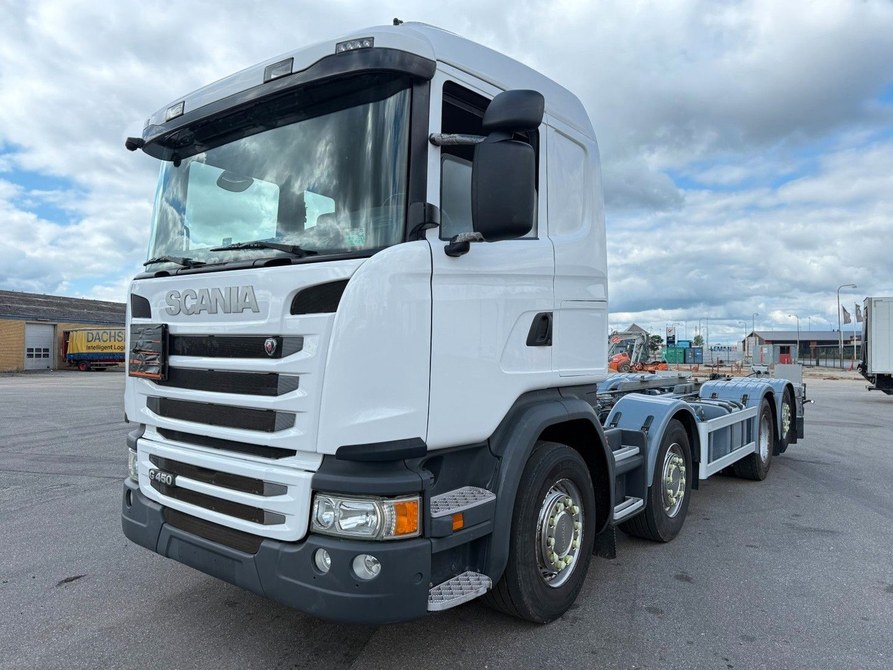 Scania G450 8x2*6 ADR Chassis / Fahrgestell / Euro 6 - Kamion sa golom šasijom i zatvorenom kabinom: slika 1 Scania G450 8x2*6 ADR Chassis / Fahrgestell / Euro 6 - Kamion sa golom šasijom i zatvorenom kabinom: slika 1