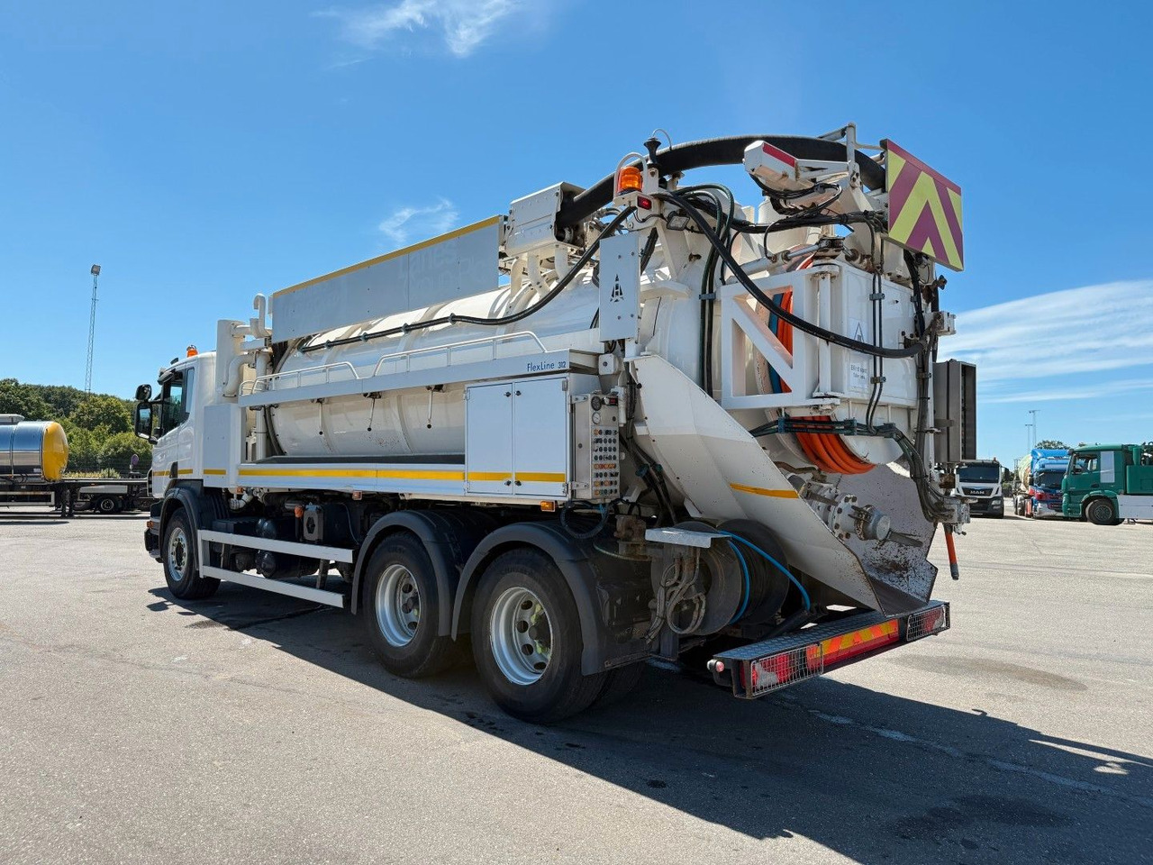 Scania P360 6x4 RHD Hvidtved Larsen FlexLine 312 - Vakuumska cisterna: slika 4 Scania P360 6x4 RHD Hvidtved Larsen FlexLine 312 - Vakuumska cisterna: slika 4