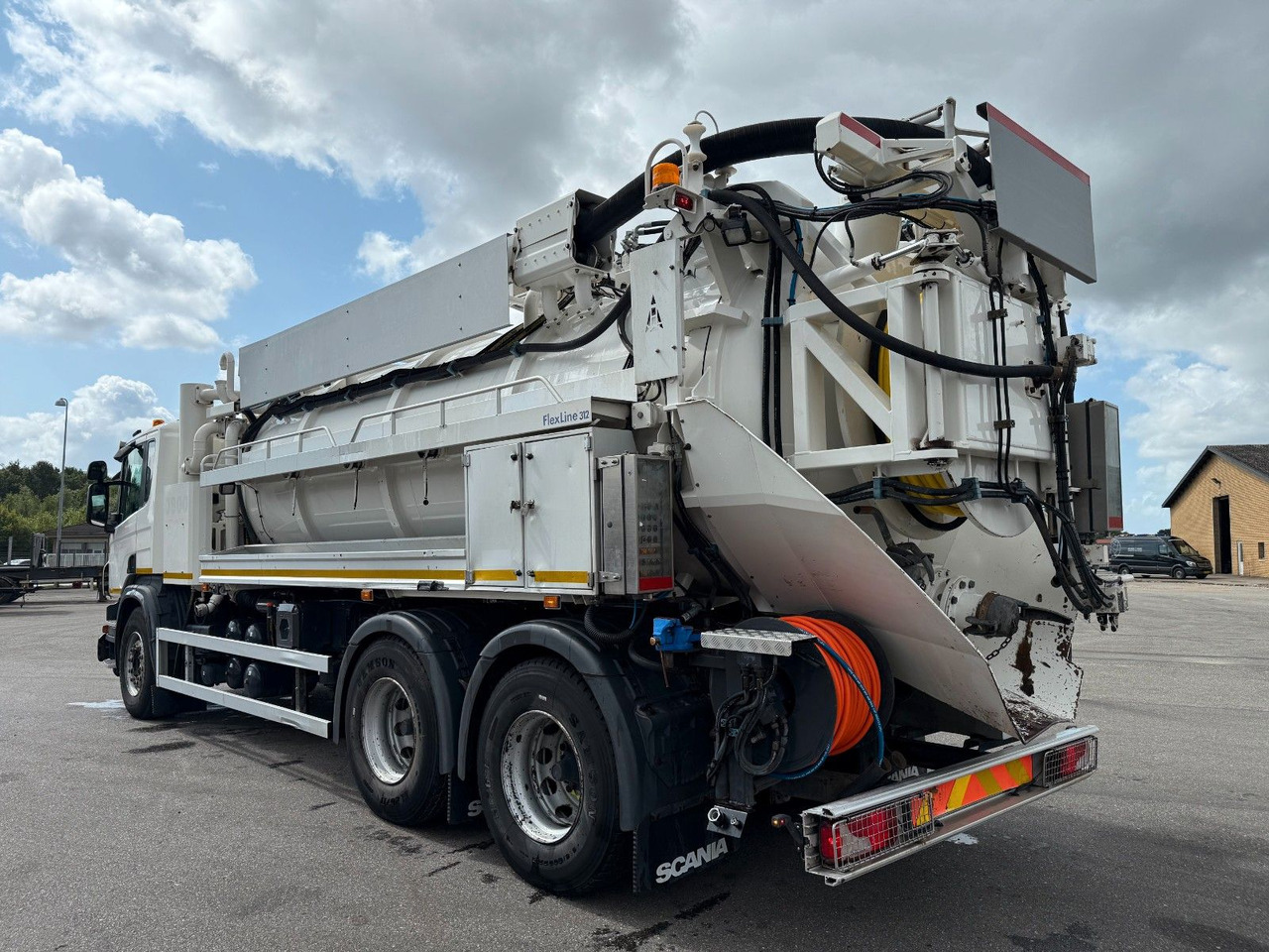 Scania P360 Euro 6 6x4 RHD Hvidtved Larsen FlexLine 312 - Vakuumska cisterna: slika 3 Scania P360 Euro 6 6x4 RHD Hvidtved Larsen FlexLine 312 - Vakuumska cisterna: slika 3