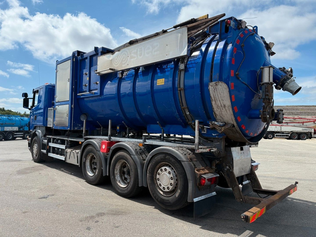 Scania R420 8x4*4 Vacuum Suction Disab Centurion P10 - Vakuumska cisterna: slika 4 Scania R420 8x4*4 Vacuum Suction Disab Centurion P10 - Vakuumska cisterna: slika 4