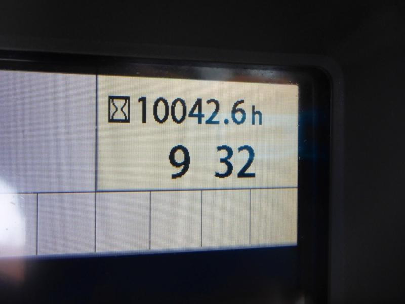 Hitachi ZX225USLC-5B - Bager guseničar: slika 5 Hitachi ZX225USLC-5B - Bager guseničar: slika 5