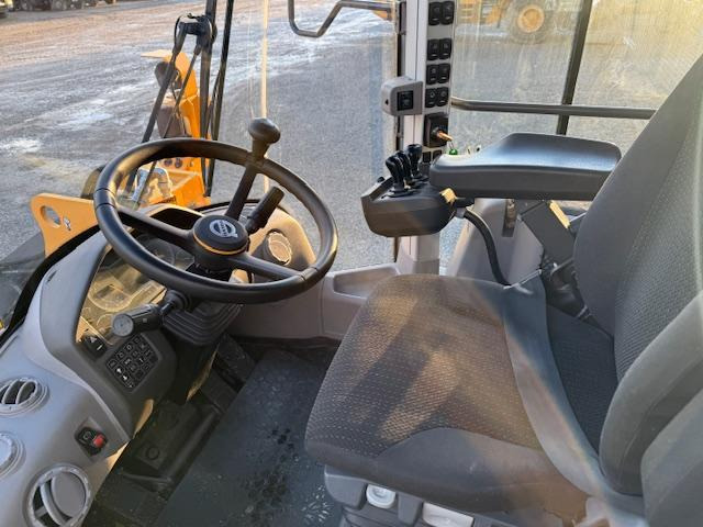 Volvo L110H - Utovarivač točkaš: slika 3 Volvo L110H - Utovarivač točkaš: slika 3