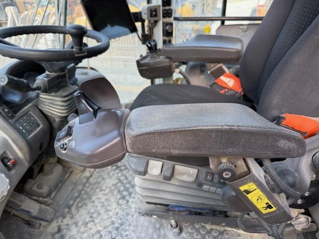 Volvo L220H - Utovarivač točkaš: slika 5 Volvo L220H - Utovarivač točkaš: slika 5