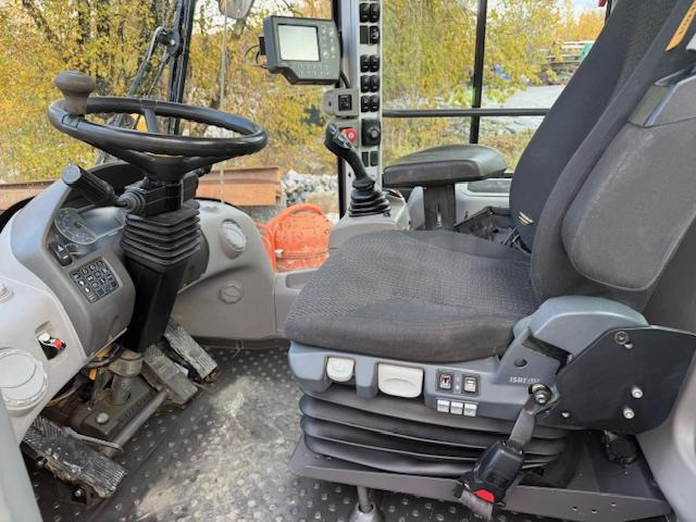 Volvo L90H - Utovarivač točkaš: slika 5 Volvo L90H - Utovarivač točkaš: slika 5