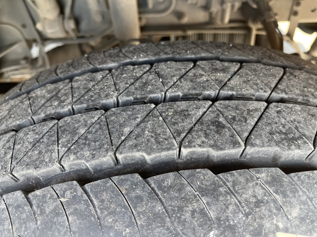 DAF LF 220 - Kamion sa zatvorenim sandukom: slika 5 DAF LF 220 - Kamion sa zatvorenim sandukom: slika 5