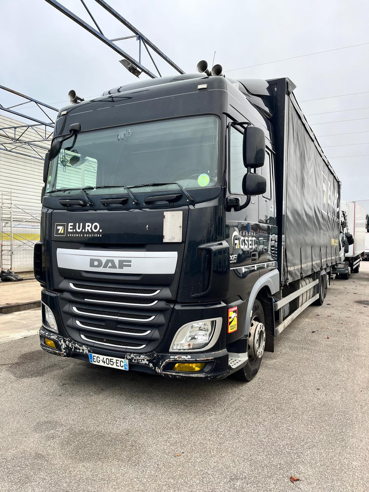 DAF XF FAN 440 - Kamion za prevoz kontejnera/ Kamion sa promenjivim sandukom: slika 1 DAF XF FAN 440 - Kamion za prevoz kontejnera/ Kamion sa promenjivim sandukom: slika 1