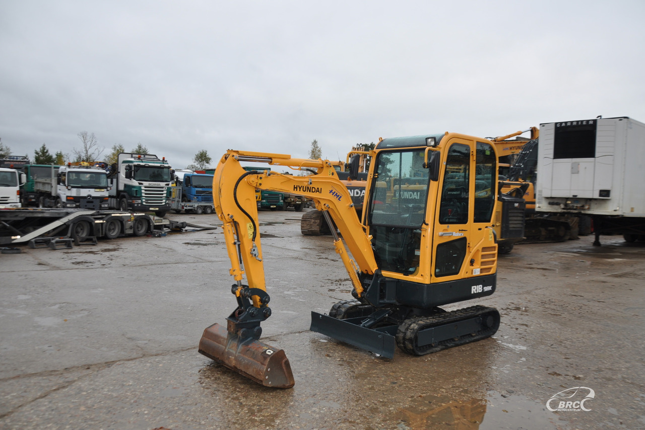 Hyundai R18-9AK - Mini bager: slika 1 Hyundai R18-9AK - Mini bager: slika 1