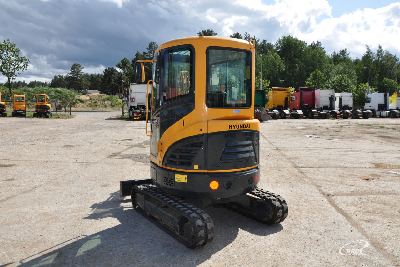 Hyundai R25Z-9AK - Mini bager: slika 4 Hyundai R25Z-9AK - Mini bager: slika 4