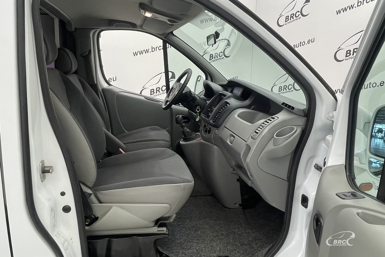 Opel Vivaro - Kamp kombi: slika 4 Opel Vivaro - Kamp kombi: slika 4