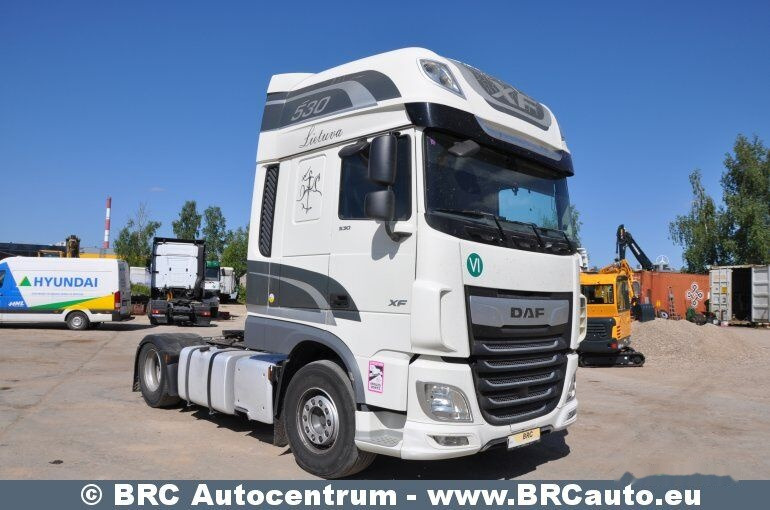 DAF XF 530FT SuperSpaceCab Retarder Euro6 - Tegljač: slika 2 DAF XF 530FT SuperSpaceCab Retarder Euro6 - Tegljač: slika 2