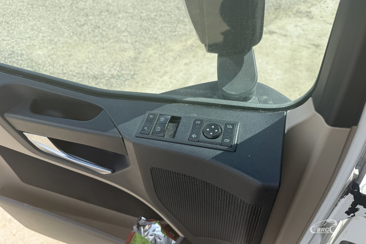 Tegljač Mercedes-Benz Actros: slika 19