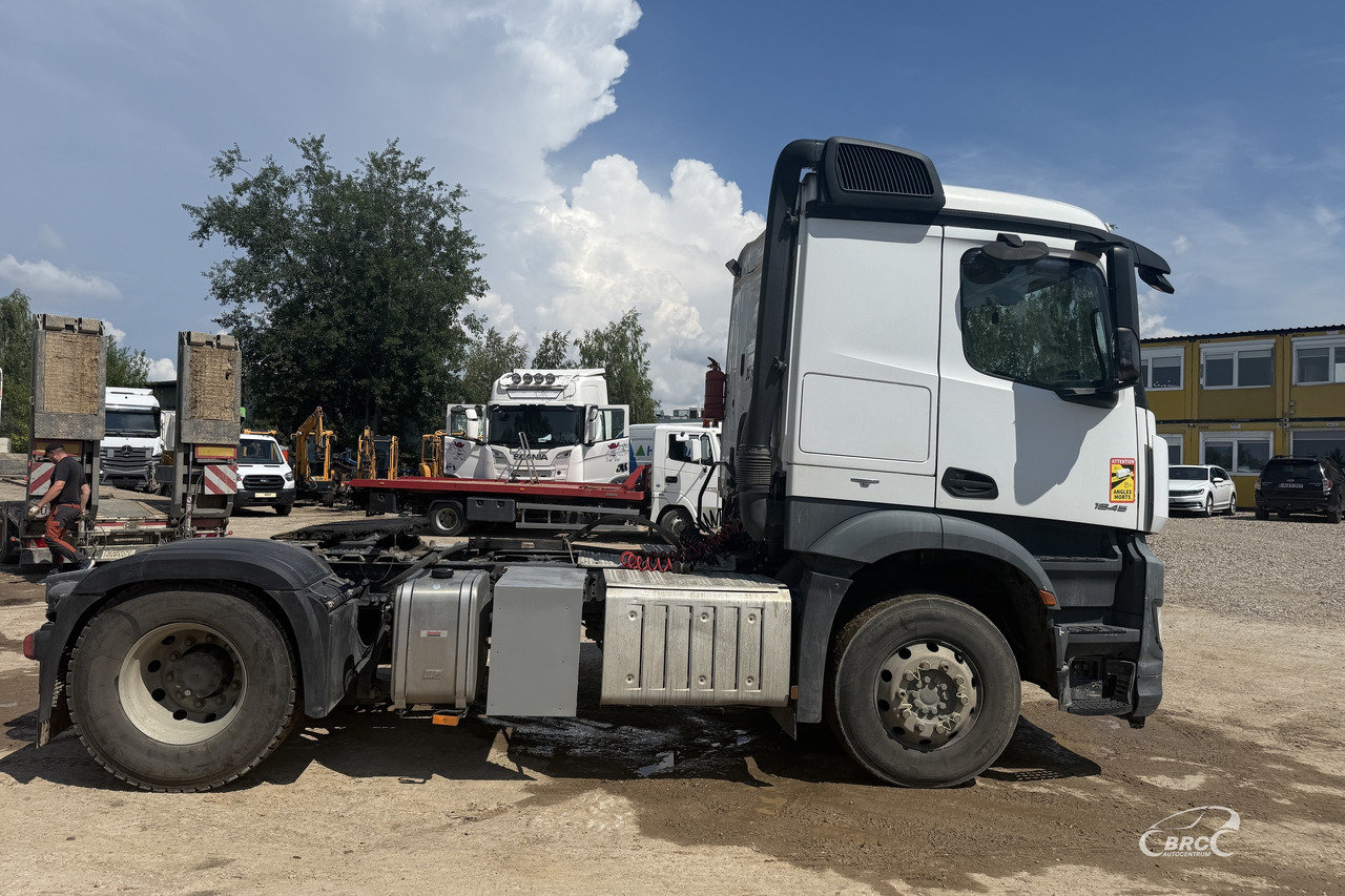 Tegljač Mercedes-Benz Arocs: slika 6