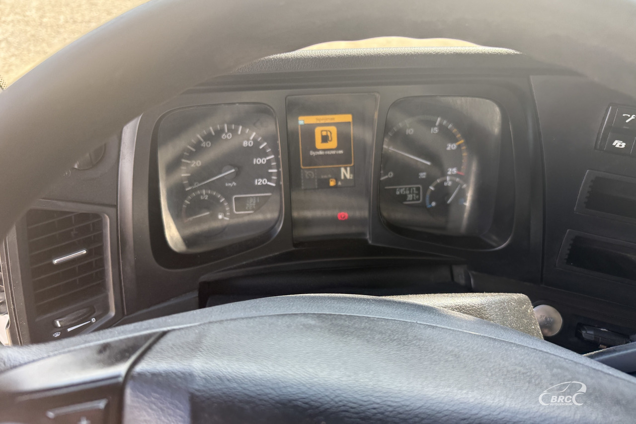 Tegljač Mercedes-Benz Arocs: slika 14