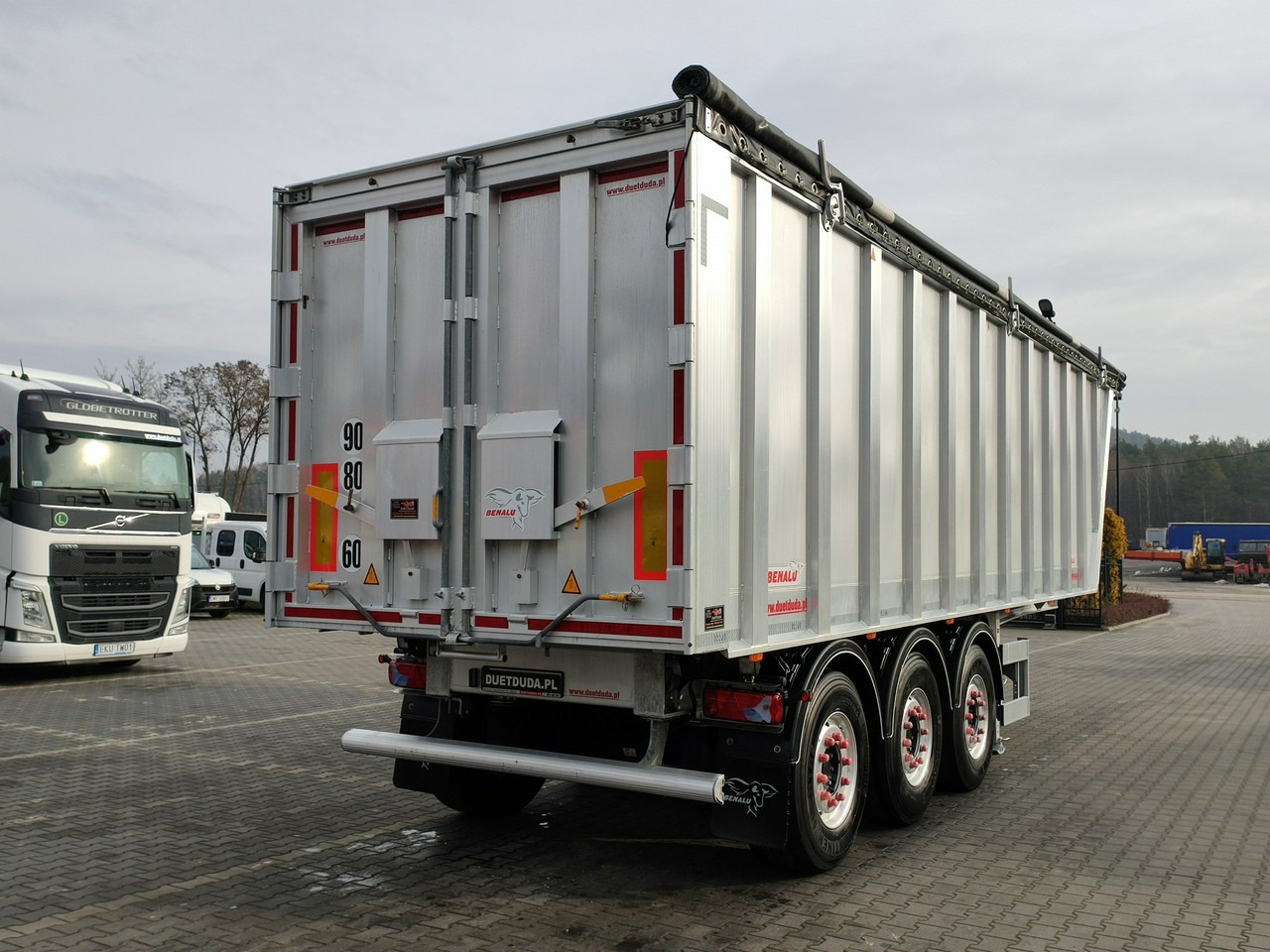 Benalu MULTIRUNNER 87 - Poluprikolica istovarivača: slika 5 Benalu MULTIRUNNER 87 - Poluprikolica istovarivača: slika 5