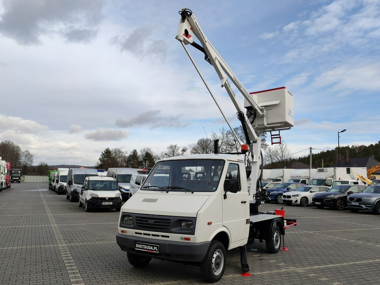 FS Lublin Lublin - Vazdušna platforma montirana na kamion: slika 4 FS Lublin Lublin - Vazdušna platforma montirana na kamion: slika 4