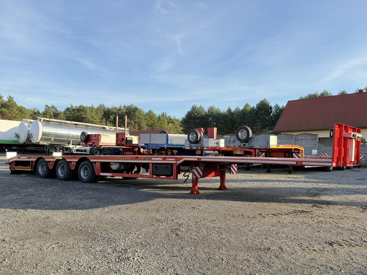 Faymonville Niskopodłogowa Telemega Rozciągana 7m 3-Osiowa Oś skrętna - Niska poluprikolica za prevoz: slika 2 Faymonville Niskopodłogowa Telemega Rozciągana 7m 3-Osiowa Oś skrętna - Niska poluprikolica za prevoz: slika 2