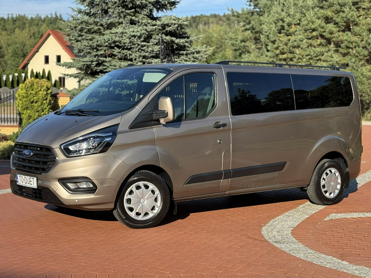 Ford Transit Custom - Putnički kombi: slika 5 Ford Transit Custom - Putnički kombi: slika 5
