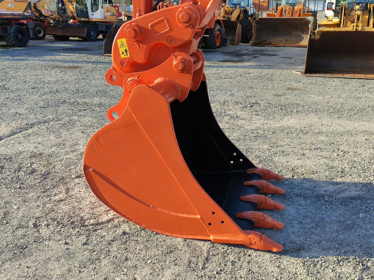 Hitachi ZX140 Koparka Kołowa - Bager točkaš: slika 5 Hitachi ZX140 Koparka Kołowa - Bager točkaš: slika 5