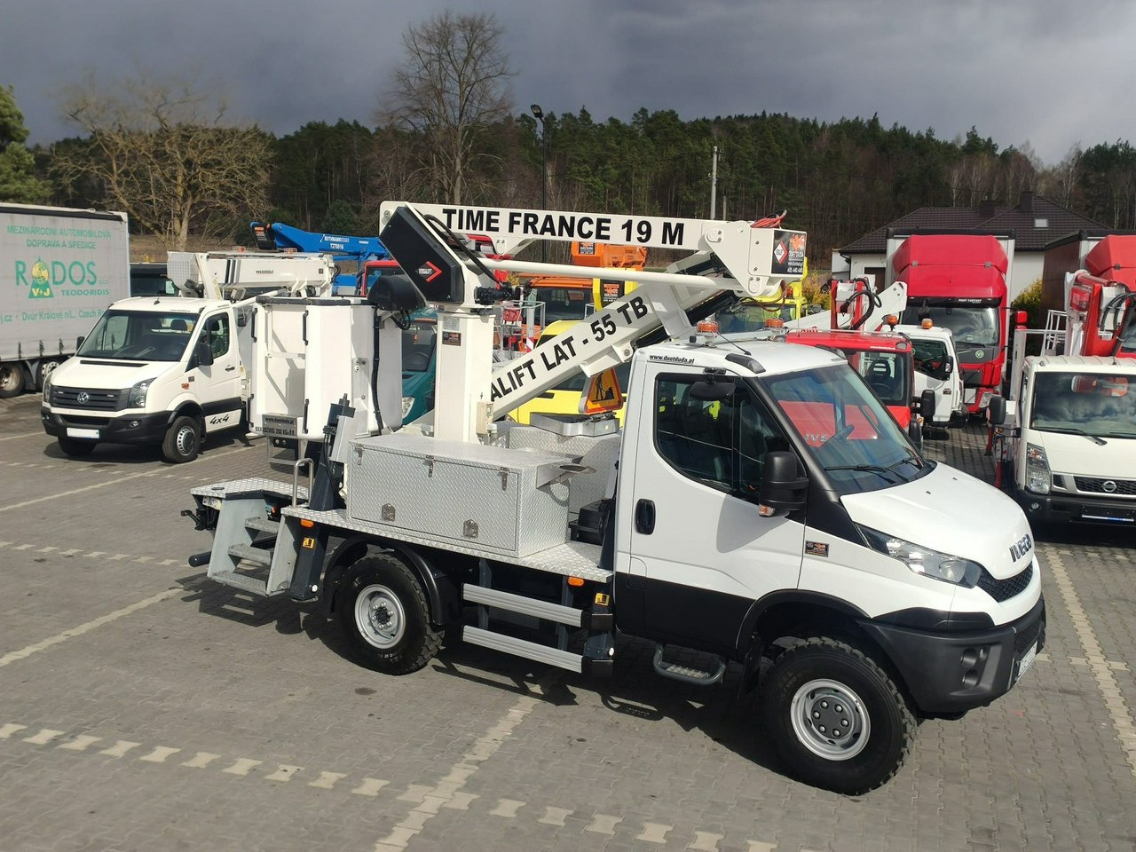 Vazdušna platforma montirana na kamion Iveco Daily 55S17W 4x4 Zwyżka 19m Versalift Lat 55 TB Time France: slika 8