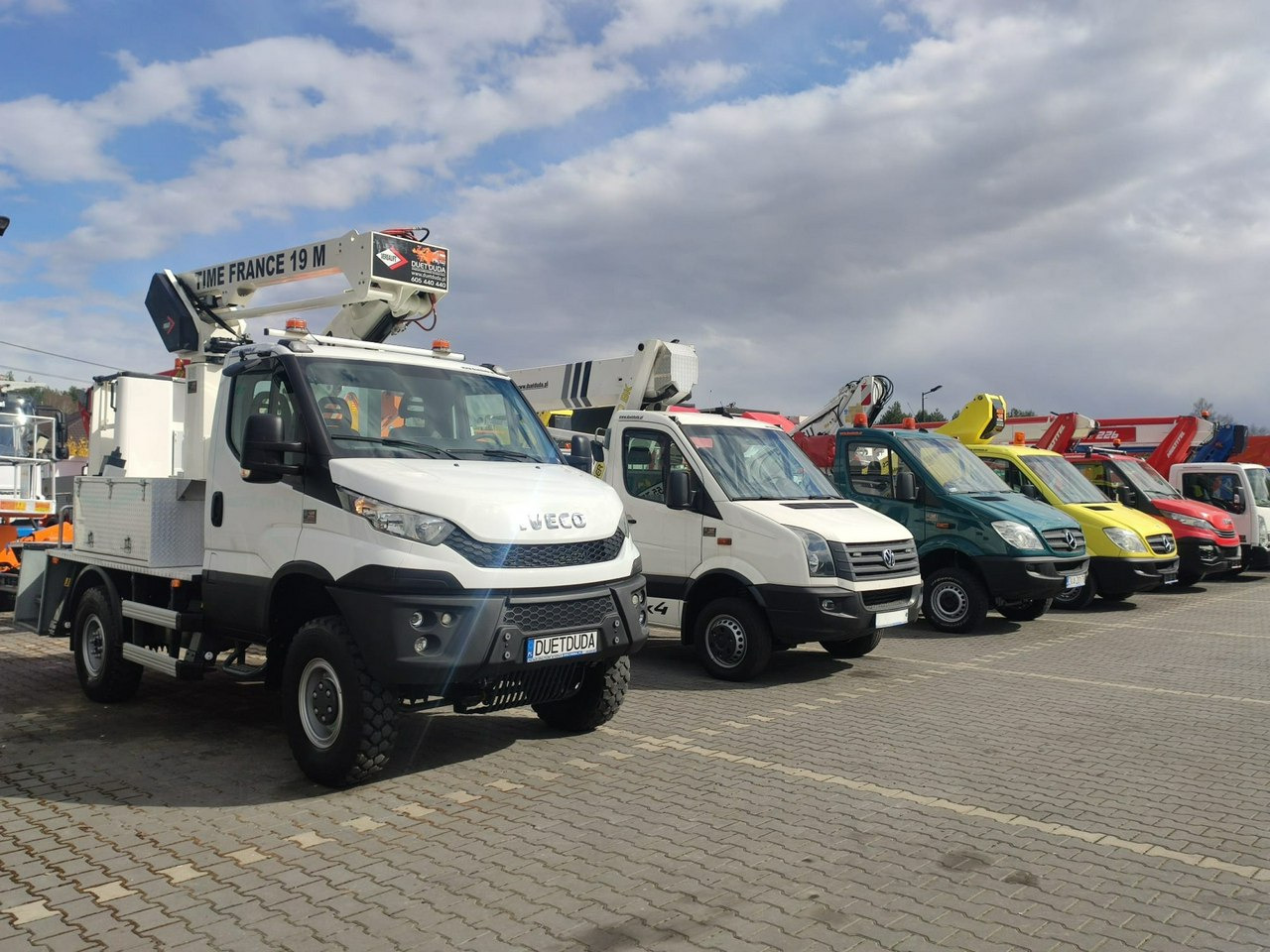 Vazdušna platforma montirana na kamion Iveco Daily 55S17W 4x4 Zwyżka 19m Versalift Lat 55 TB Time France: slika 27