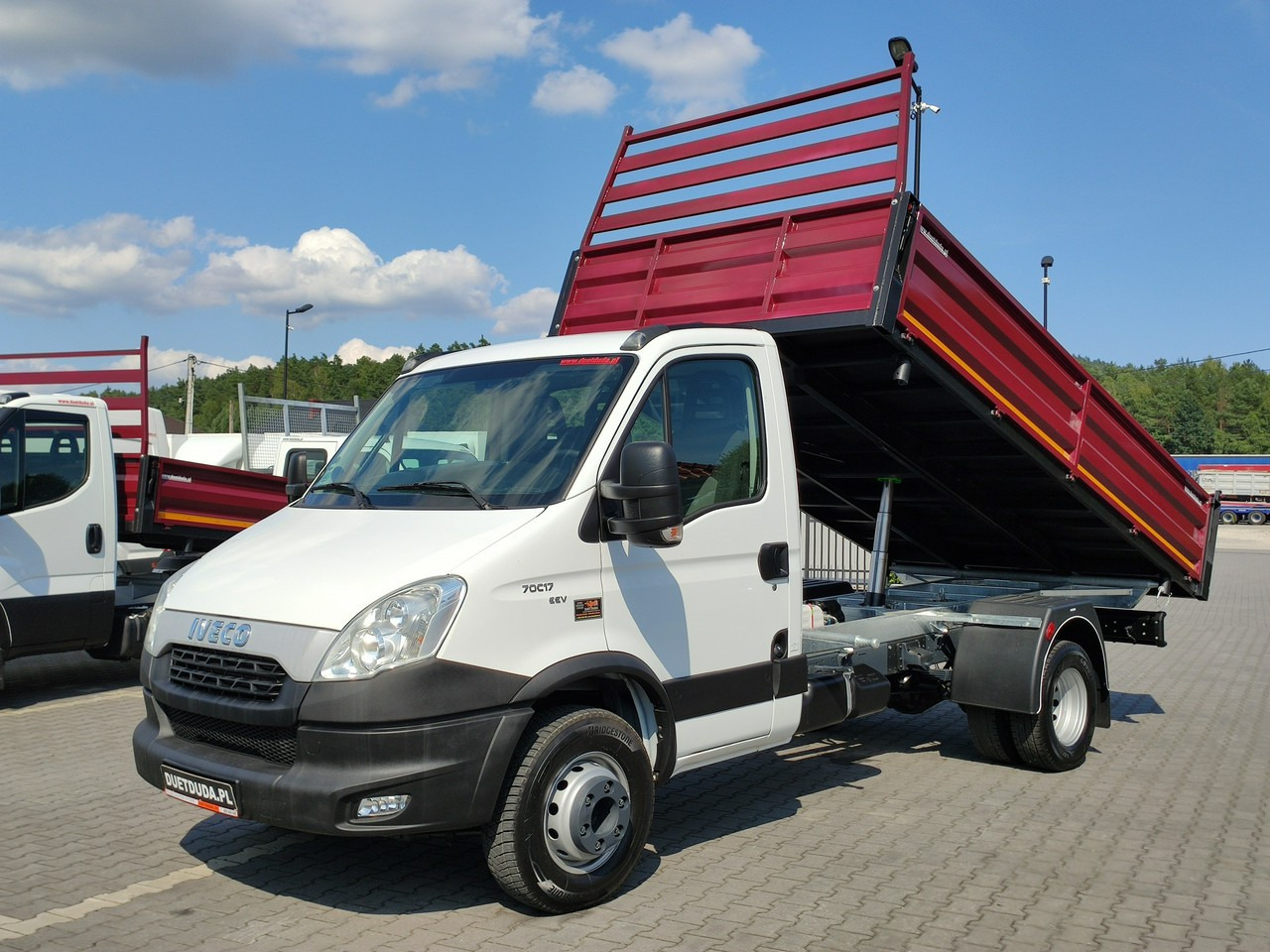 Iveco Daily 70C18 V H - Dostavno vozilo istovarivač: slika 3 Iveco Daily 70C18 V H - Dostavno vozilo istovarivač: slika 3