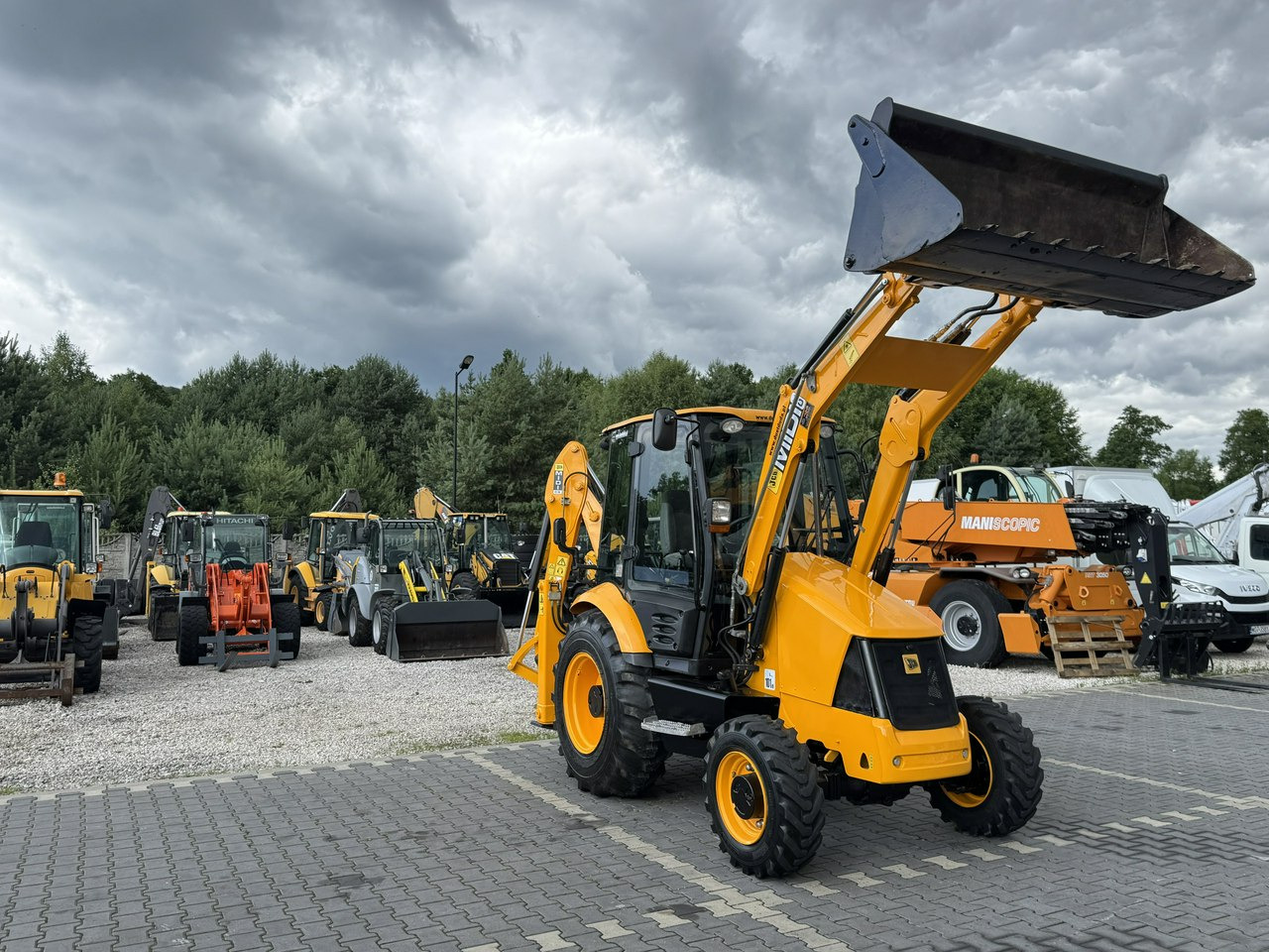 JCB MIDI CX Szybkozłącze Nowe Opony bez luzów i wycieków Super Stan - Bager utovarivač: slika 3 JCB MIDI CX Szybkozłącze Nowe Opony bez luzów i wycieków Super Stan - Bager utovarivač: slika 3