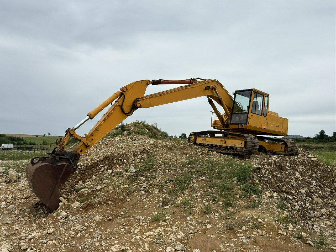 Komatsu PC240NLC-3KP - Bager guseničar: slika 5 Komatsu PC240NLC-3KP - Bager guseničar: slika 5