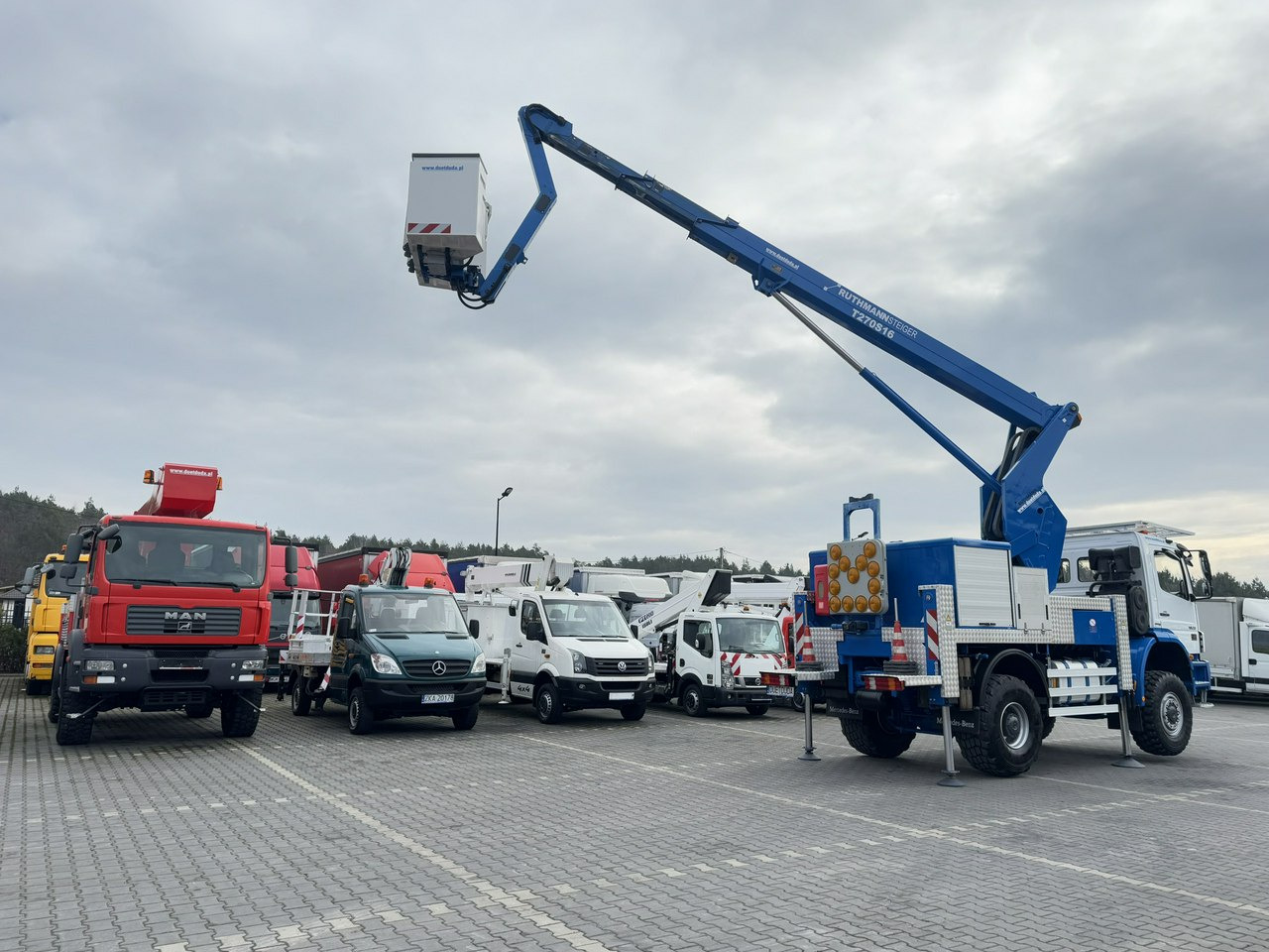 Mercedes AXOR 1829 4x4 Zwyżka RUTHMANN STEIGER T270S16 Podnośnik Koszowy - Vazdušna platforma montirana na kamion: slika 3 Mercedes AXOR 1829 4x4 Zwyżka RUTHMANN STEIGER T270S16 Podnośnik Koszowy - Vazdušna platforma montirana na kamion: slika 3