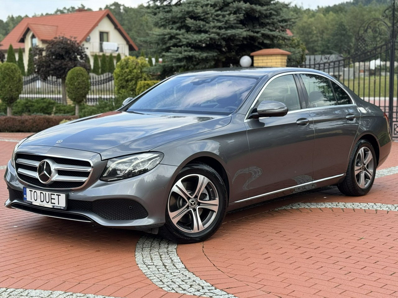 Mercedes E 220 - Limuzina: slika 5 Mercedes E 220 - Limuzina: slika 5