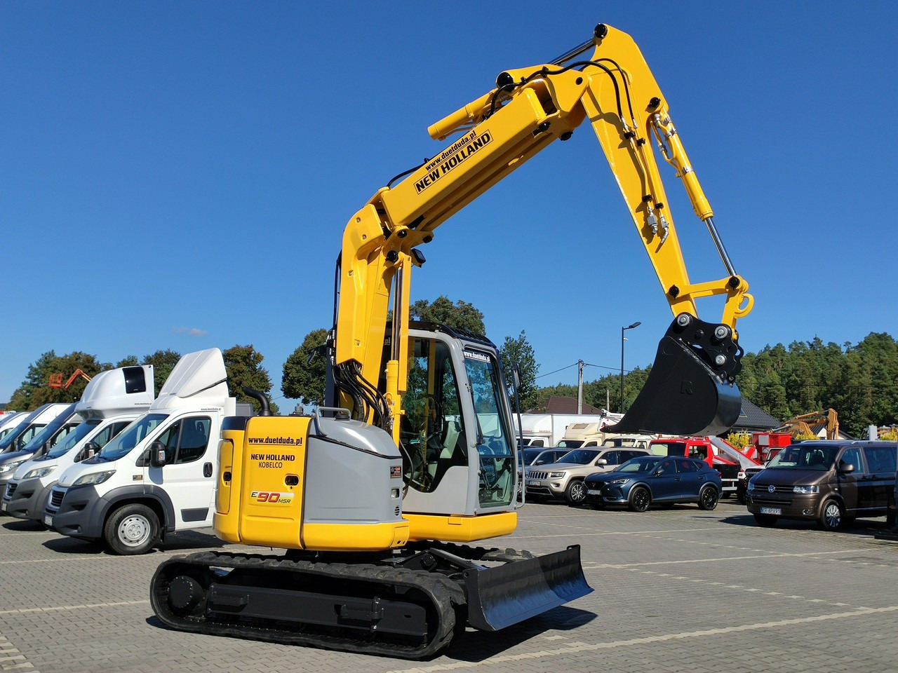 New Holland E90B SR -2 Gąsienicowa 10ton - Mini bager: slika 2 New Holland E90B SR -2 Gąsienicowa 10ton - Mini bager: slika 2