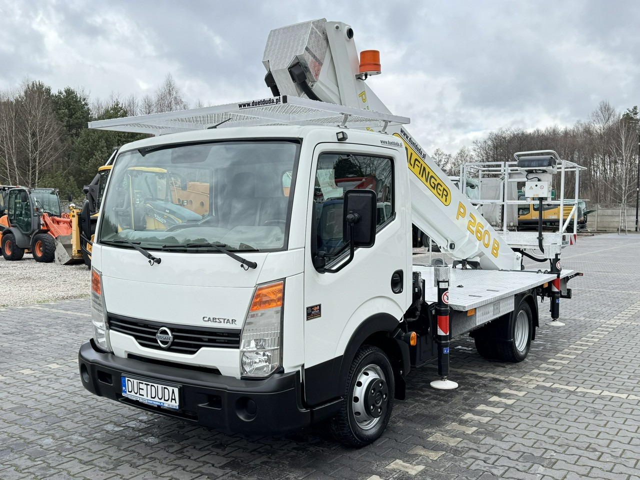 Nissan Cabstar - Vazdušna platforma montirana na kamion: slika 2 Nissan Cabstar - Vazdušna platforma montirana na kamion: slika 2