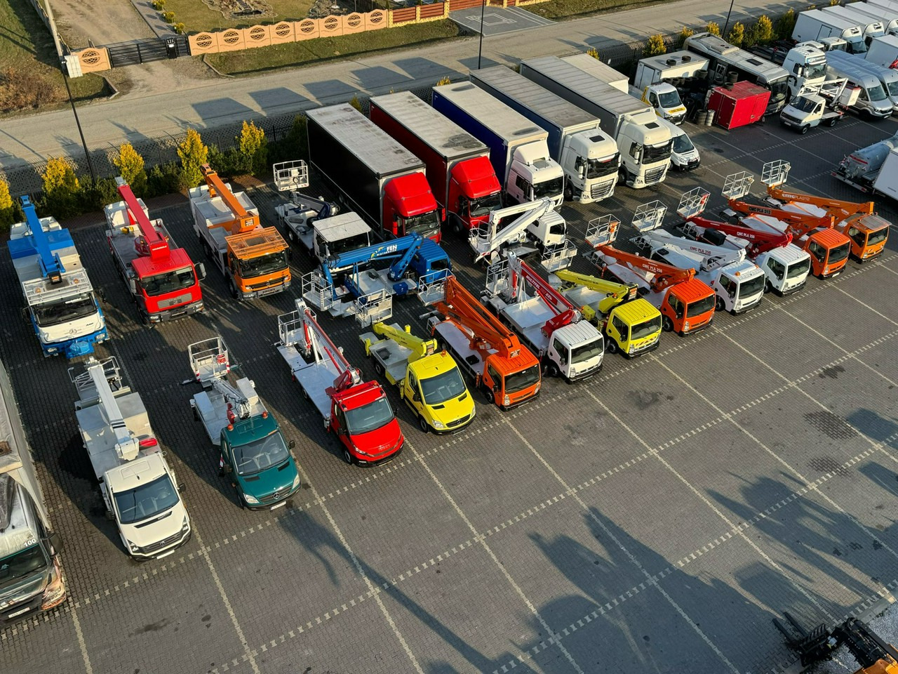 Nissan Cabstar - Vazdušna platforma montirana na kamion: slika 5 Nissan Cabstar - Vazdušna platforma montirana na kamion: slika 5