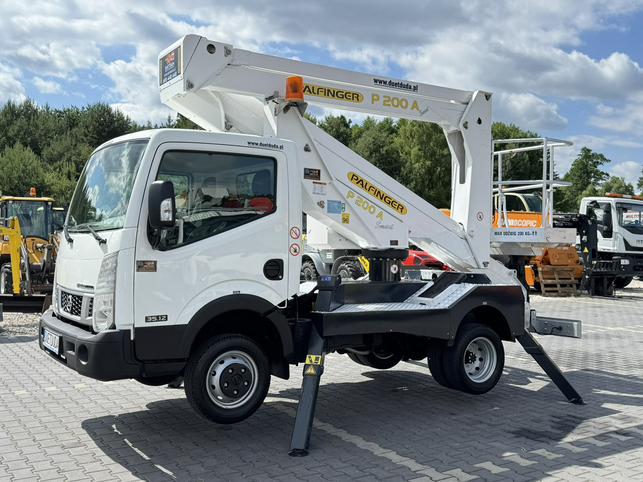 Nissan Cabstar - Vazdušna platforma montirana na kamion: slika 3 Nissan Cabstar - Vazdušna platforma montirana na kamion: slika 3