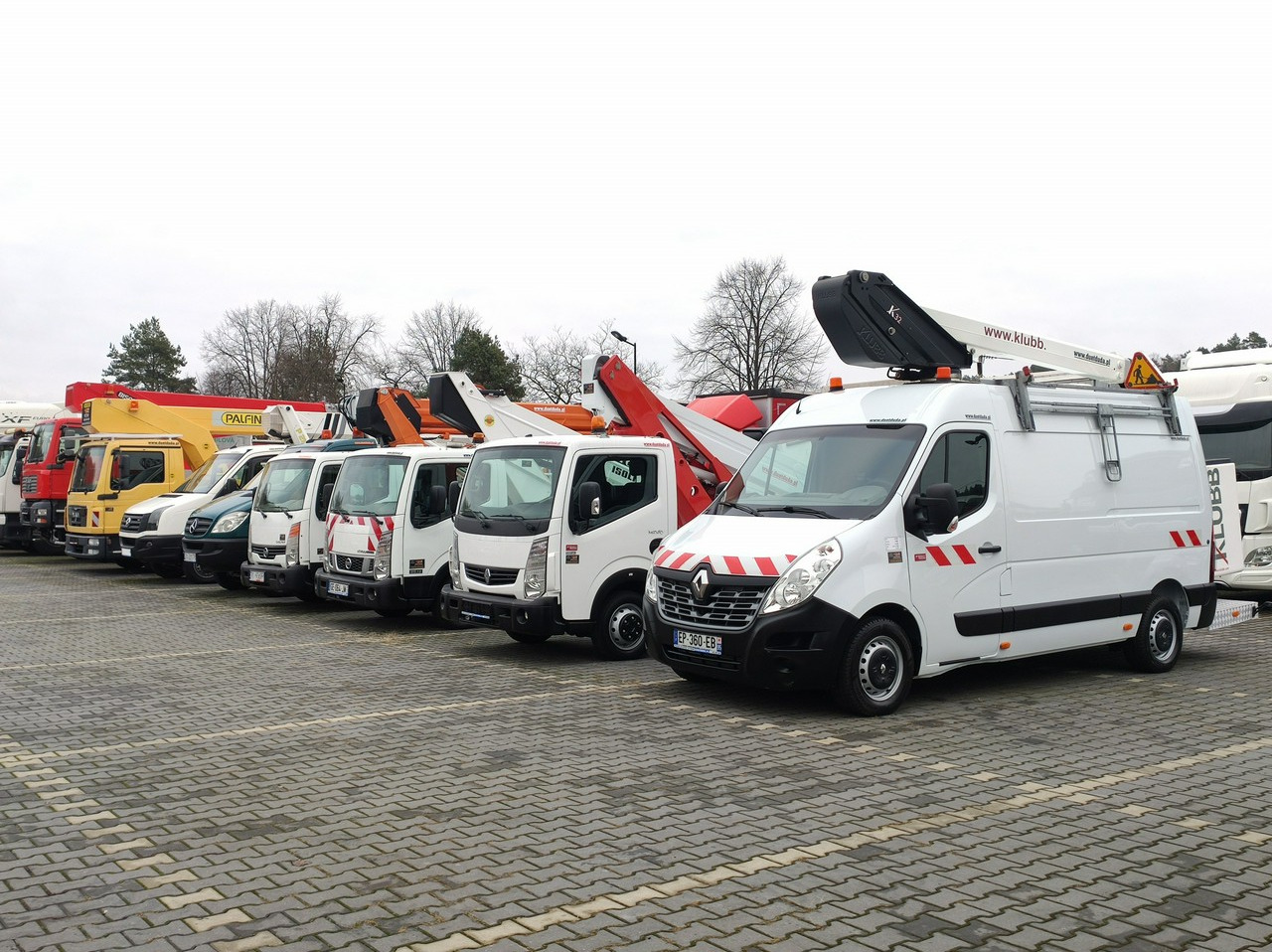 Renault Master - Vazdušna platforma montirana na kamion: slika 1 Renault Master - Vazdušna platforma montirana na kamion: slika 1