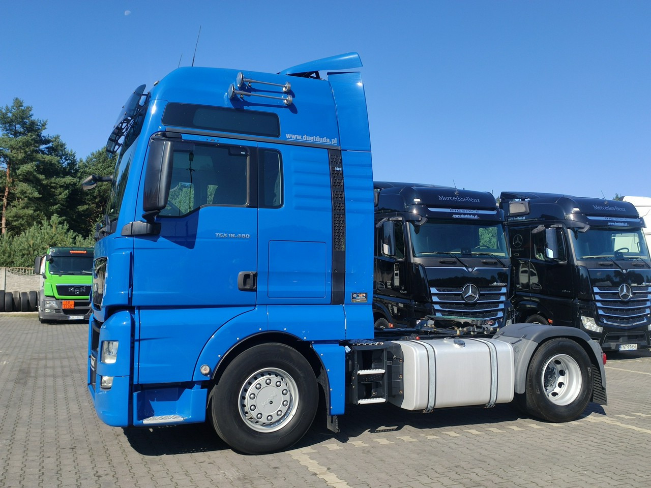 MAN TGX 18.480 STANDARD XXL E6 Bogato Wyposażony UNIKAT STAN !!! - Tegljač: slika 5 MAN TGX 18.480 STANDARD XXL E6 Bogato Wyposażony UNIKAT STAN !!! - Tegljač: slika 5