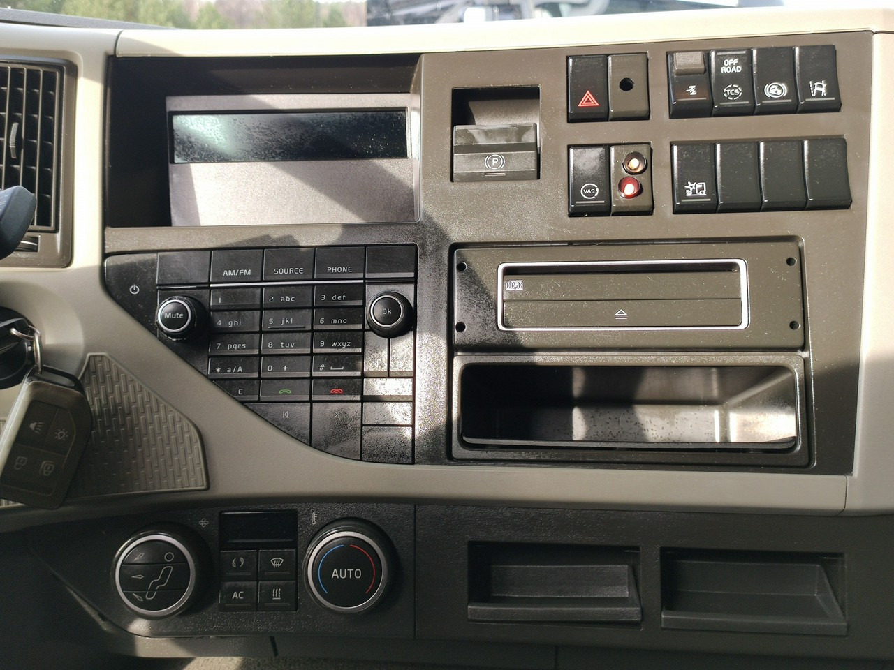 Tegljač Volvo FM 450 Euro 6 GLOB STANDARD Waga Tylko 6500kg !!!: slika 39