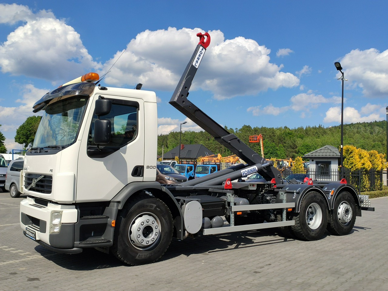 Volvo FE 26.300 Hakowiec Napęd 6x2 Oś Skrętna - Kamion sa hidrauličnom kukom: slika 2 Volvo FE 26.300 Hakowiec Napęd 6x2 Oś Skrętna - Kamion sa hidrauličnom kukom: slika 2