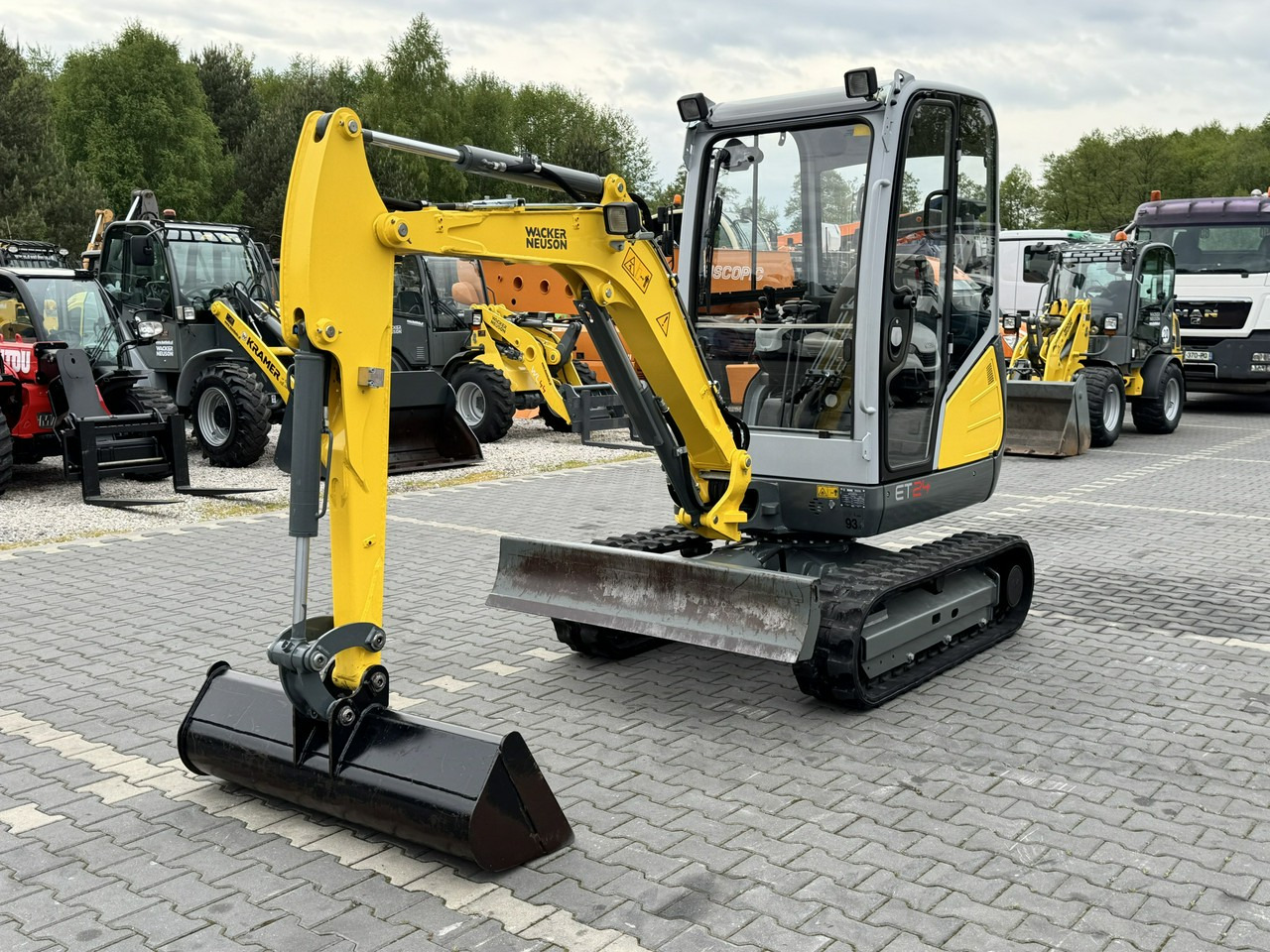 Wacker Neuson ET 24 Mało Używana Przepracowane tylko 800mth - Mini bager: slika 3 Wacker Neuson ET 24 Mało Używana Przepracowane tylko 800mth - Mini bager: slika 3