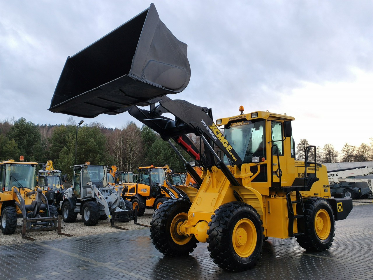 XCMG ZL 30G Centralne smarowanie Klimatyzacja 10T Super Stan !!! - Utovarivač točkaš: slika 1 XCMG ZL 30G Centralne smarowanie Klimatyzacja 10T Super Stan !!! - Utovarivač točkaš: slika 1