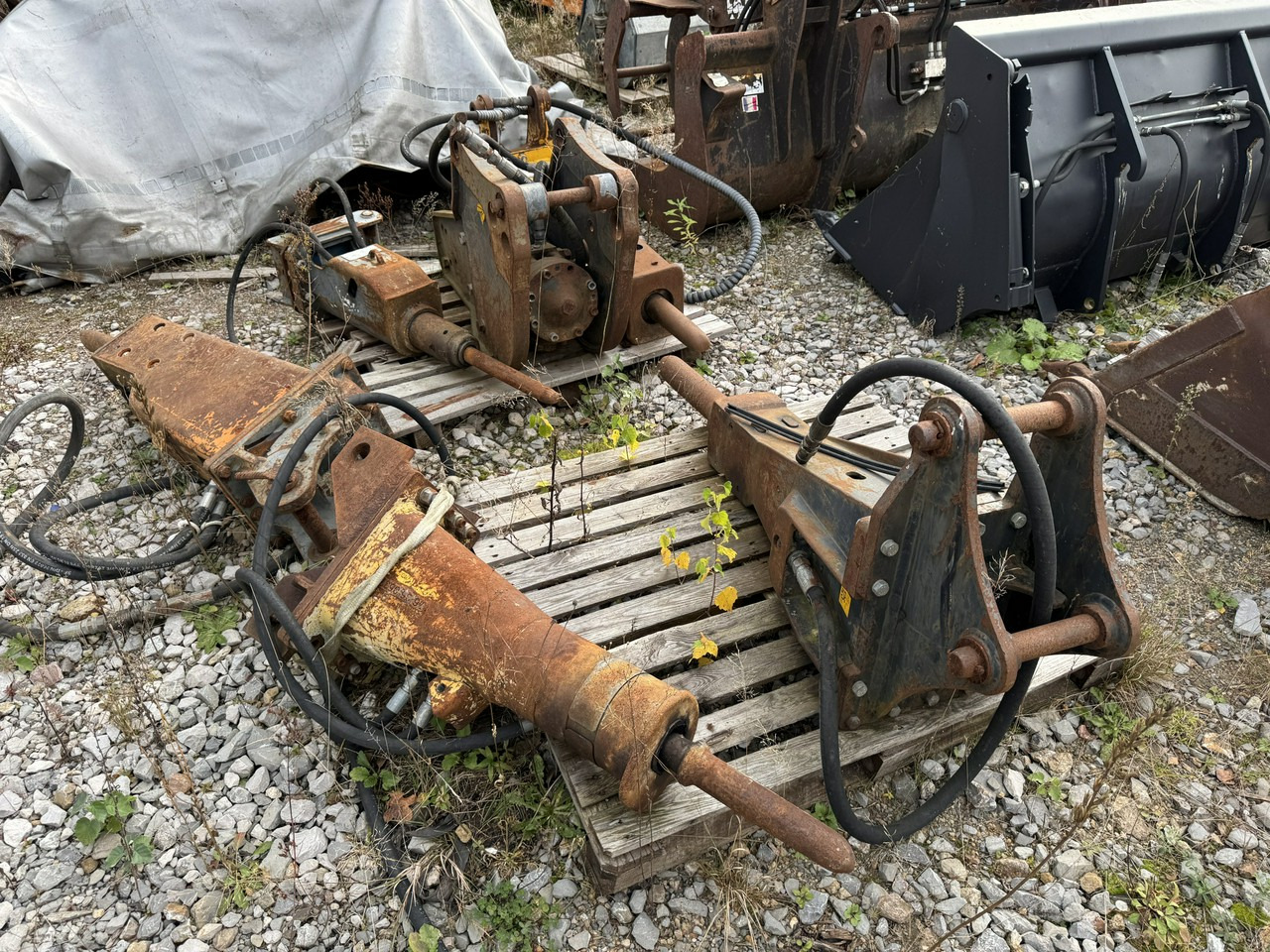 Inny Socomec DMS310 Młot Wyburzeniowy Mało Używany !!! - Hidraulični čekić za Građevinska mašina: slika 1 Inny Socomec DMS310 Młot Wyburzeniowy Mało Używany !!! - Hidraulični čekić za Građevinska mašina: slika 1