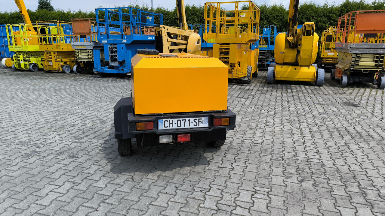 DOOSAN 731E - Kompresor za vazduh: slika 2 DOOSAN 731E - Kompresor za vazduh: slika 2