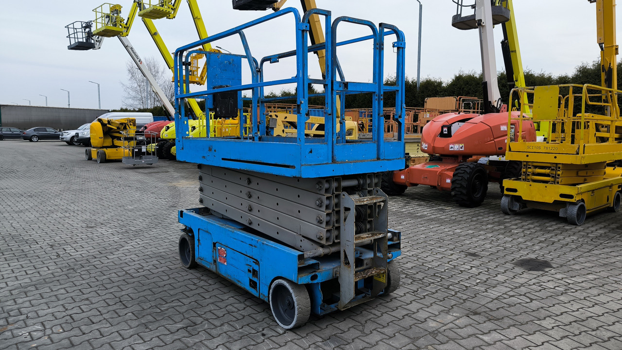 GENIE GS 3246 - Lift u obliku makaza: slika 5 GENIE GS 3246 - Lift u obliku makaza: slika 5