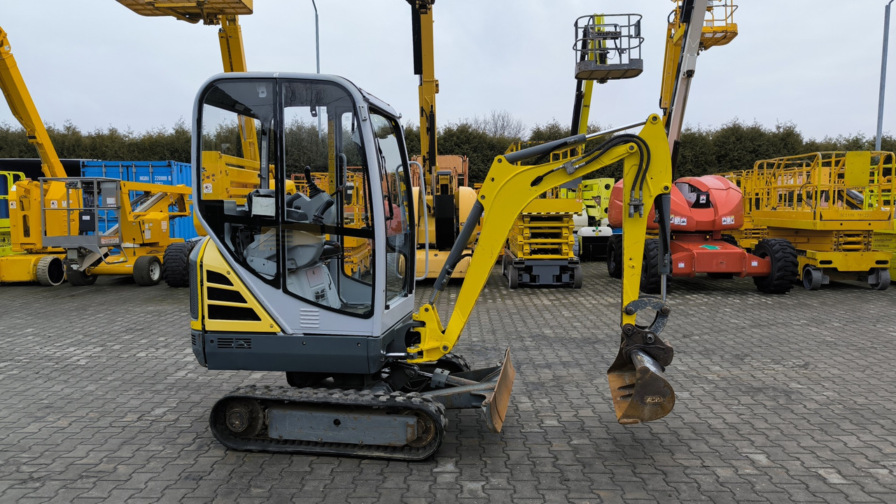 WACKER NEUSON 1404 - Mini bager: slika 2 WACKER NEUSON 1404 - Mini bager: slika 2